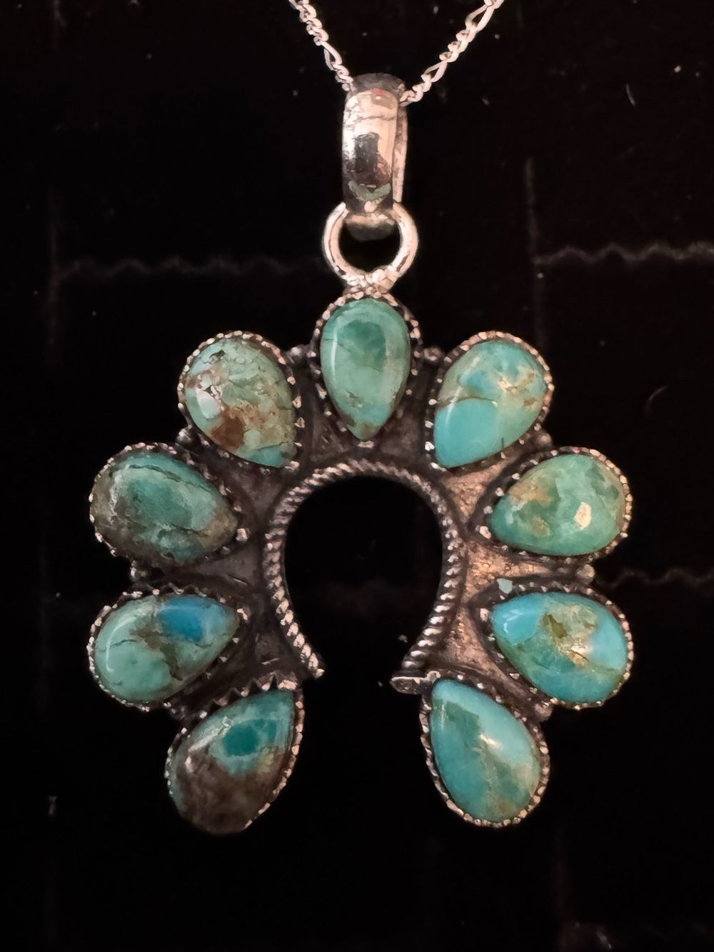 Sterling Silver kingman Turquoise Teardrop naja Cluster Pendant Necklace